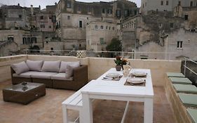 Le Tre Vie Apartment & Room